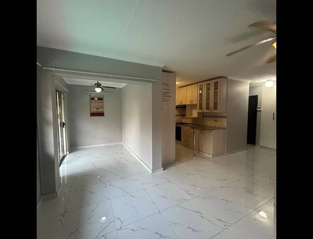 2 BEDROOM PROPERTY TO RENT IN BIRDSWOOD